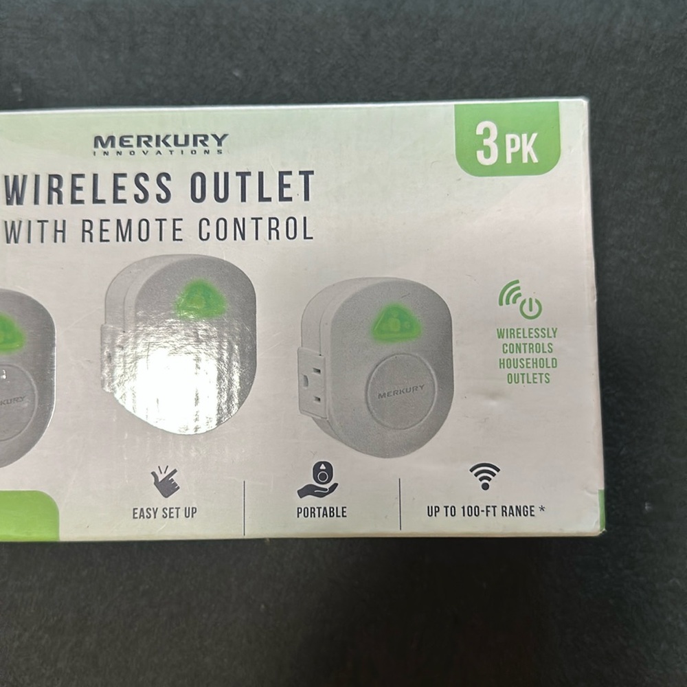 Merkury Innovations Wireless Outlet with Remote Control 3 Pack